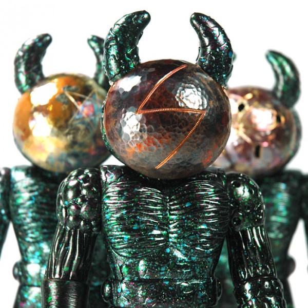 MaskedUamou2-600x600