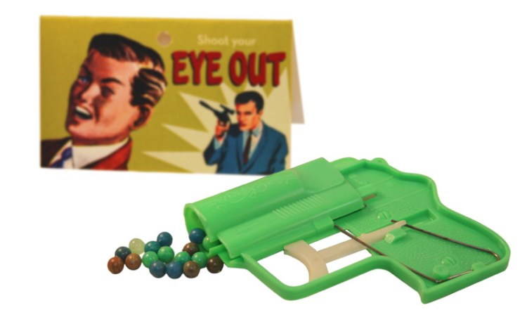 Eye_out_gun