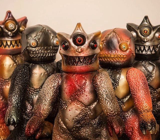 928858_1608276969434487_970524390_n