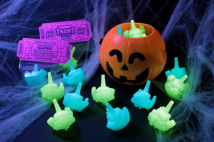 Robo Tops Halloween Shot